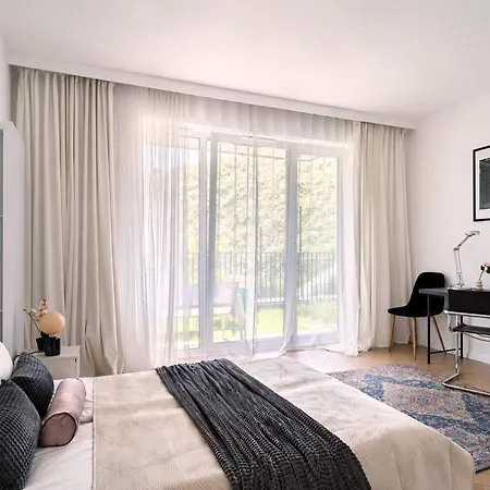 Appartement Citystay Z Ogrodem W Otulinie Lasu